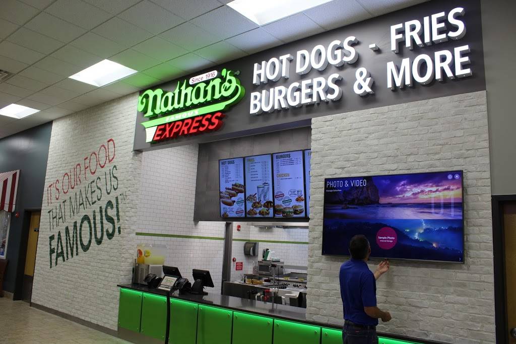 Nathans Famous Express | restaurant | 2440 Raphine Rd, Raphine, VA 24472, USA | 5403774153 OR +1 540-377-4153