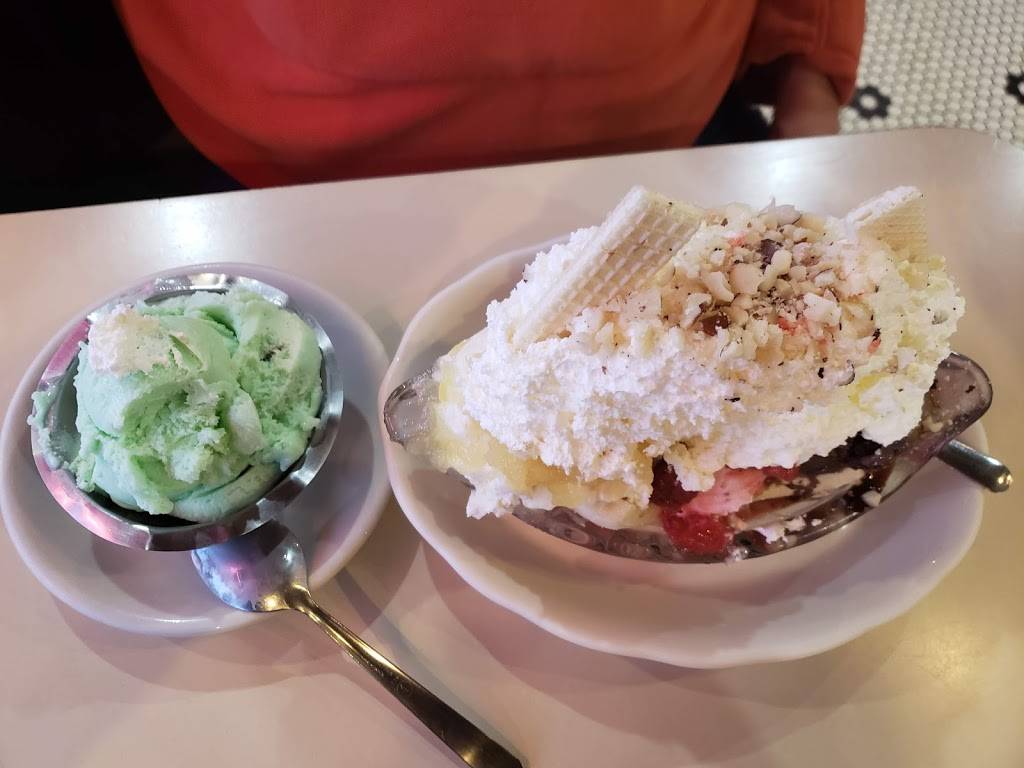 Lindys Ford City | restaurant | 7600 S Pulaski Rd, Chicago, IL 60652, USA | 7735822510 OR +1 773-582-2510