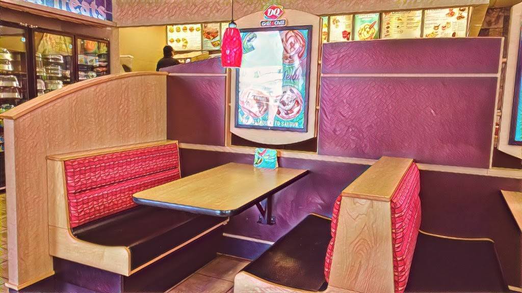 Dairy Queen Grill & Chill | restaurant | 2200 Montreal Rd, Gloucester, ON K1J 6M5, Canada | 6138429888 OR +1 613-842-9888