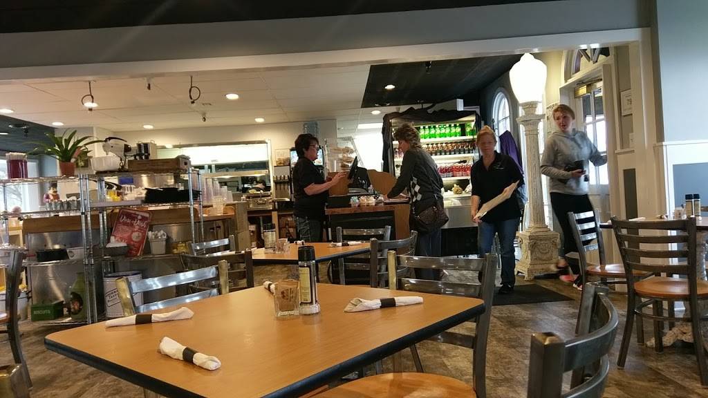 Lamplight Cafe & Bakery | restaurant | 121 W Indiana Ave, Perrysburg, OH 43551, USA | 4198740125 OR +1 419-874-0125