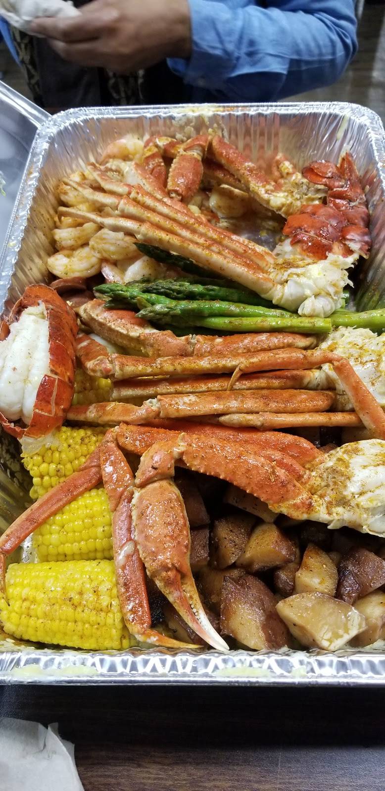 Oceans Seafood and Wings | restaurant | 6337 Summer Ave, Bartlett, TN 38134, USA | 9012446930 OR +1 901-244-6930