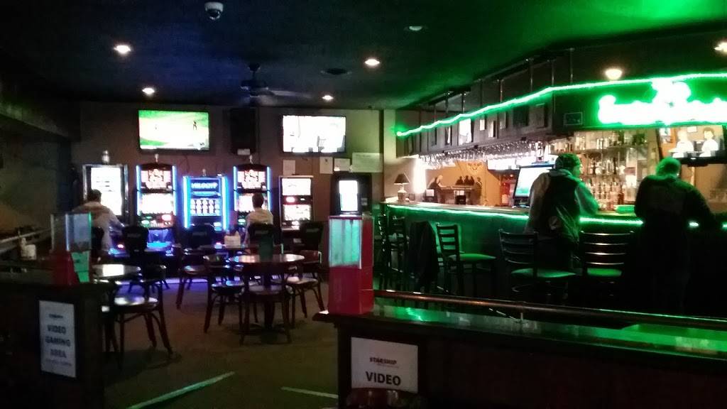 Starship Billiards Parlor | restaurant | 2301 Adlai Stevenson Dr, Springfield, IL 62703, USA | 2175858888 OR +1 217-585-8888