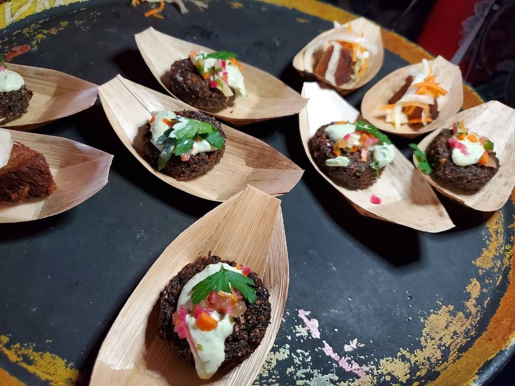 27 Restaurant & Bar | restaurant | 2727 Indian Creek Dr, Miami Beach, FL 33140, USA | 7864767020 OR +1 786-476-7020