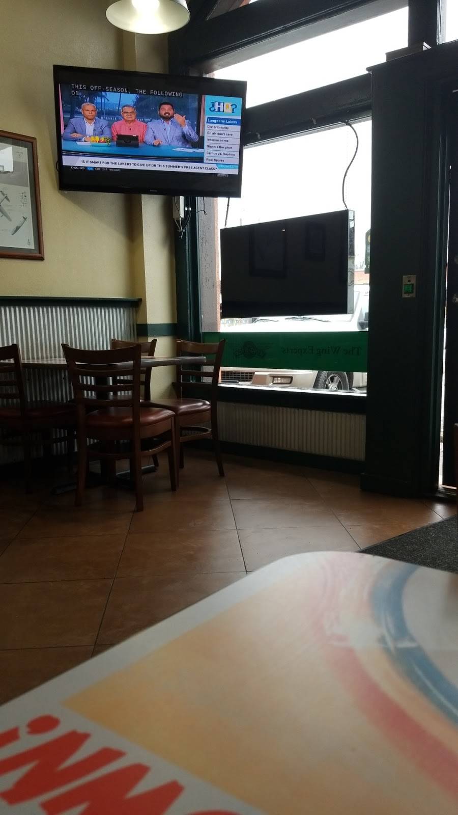 Wingstop | restaurant | 1619 Union Ave, Memphis, TN 38104, USA | 9017265839 OR +1 901-726-5839