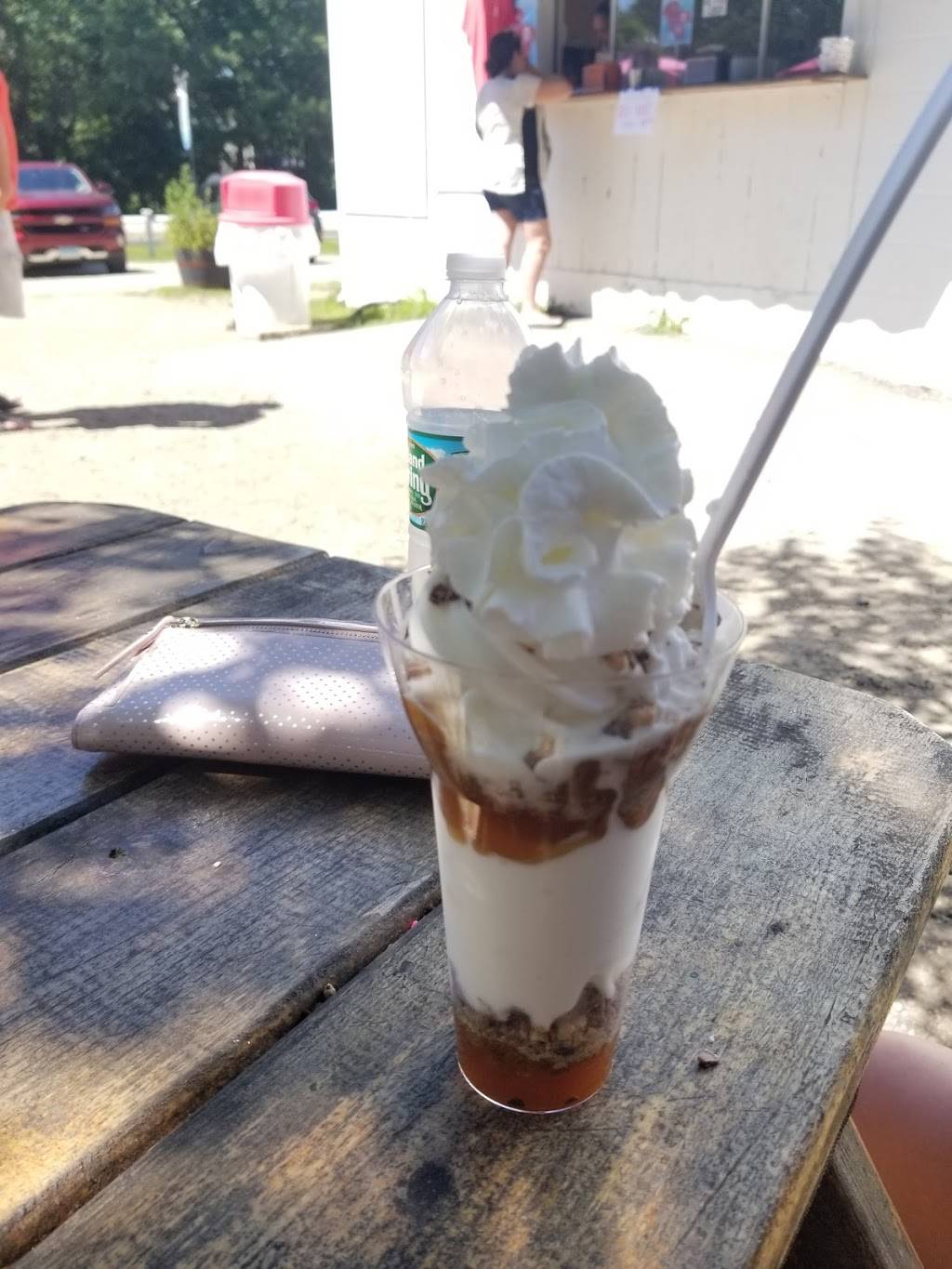 Kettle Cove Creamery and Café | cafe | 2 Bowery Beach Rd, Cape Elizabeth, ME 04107, USA | 2077993533 OR +1 207-799-3533