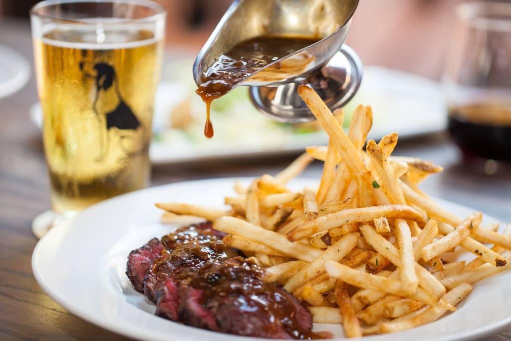 French Hound Brasserie | restaurant | 19286 Promenade Dr, Leesburg, VA 20176, USA | 5713331881 OR +1 571-333-1881