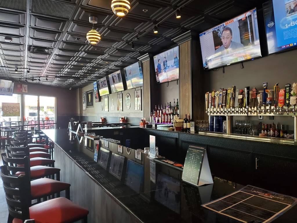 Apps & Tapps Sports Bar And Grill Safety Harbor | restaurant | 2454 N McMullen Booth Rd suite 103, Clearwater, FL 33759, USA | 7274377549 OR +1 727-437-7549
