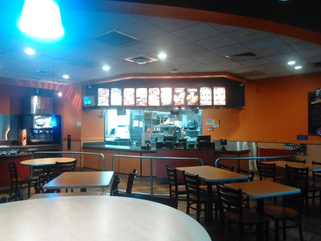 Taco Bell | meal takeaway | 1097 N Willow Ave, Clovis, CA 93611, USA | 5593227216 OR +1 559-322-7216