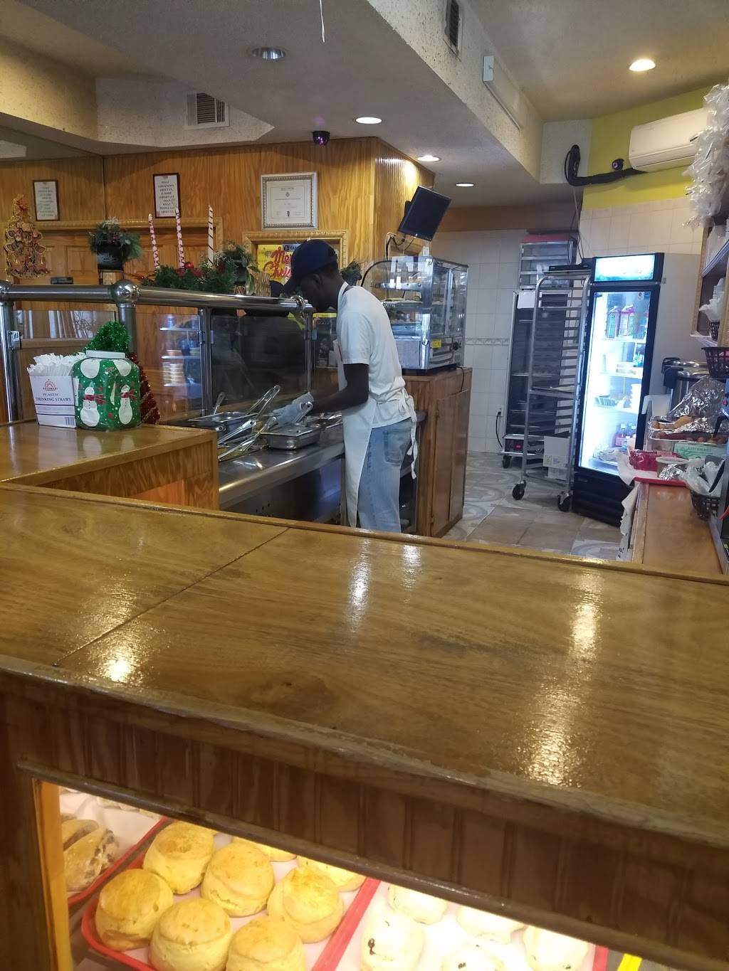 Lindas | restaurant | 5322 Church Ave, Brooklyn, NY 11203, USA | 7184850731 OR +1 718-485-0731