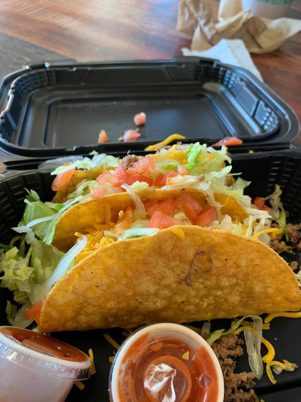 Santiagos Mexican Restaurant | restaurant | 10400 E 6th Ave, Aurora, CO 80010, USA | 3033437040 OR +1 303-343-7040