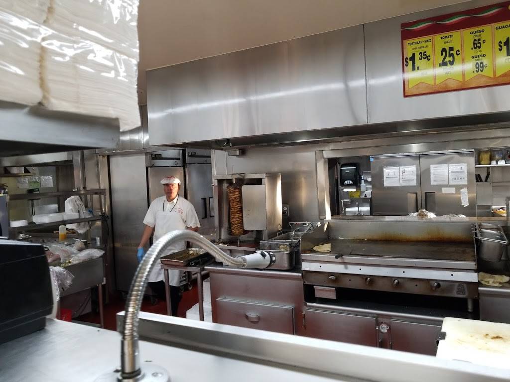 El Taurino | restaurant | 1104 Hoover St, Los Angeles, CA 90006, USA | 2137389197 OR +1 213-738-9197