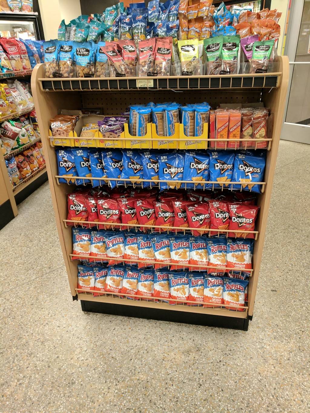 Wawa | cafe | 3942 US-301, Tampa, FL 33619, USA | 8136233295 OR +1 813-623-3295