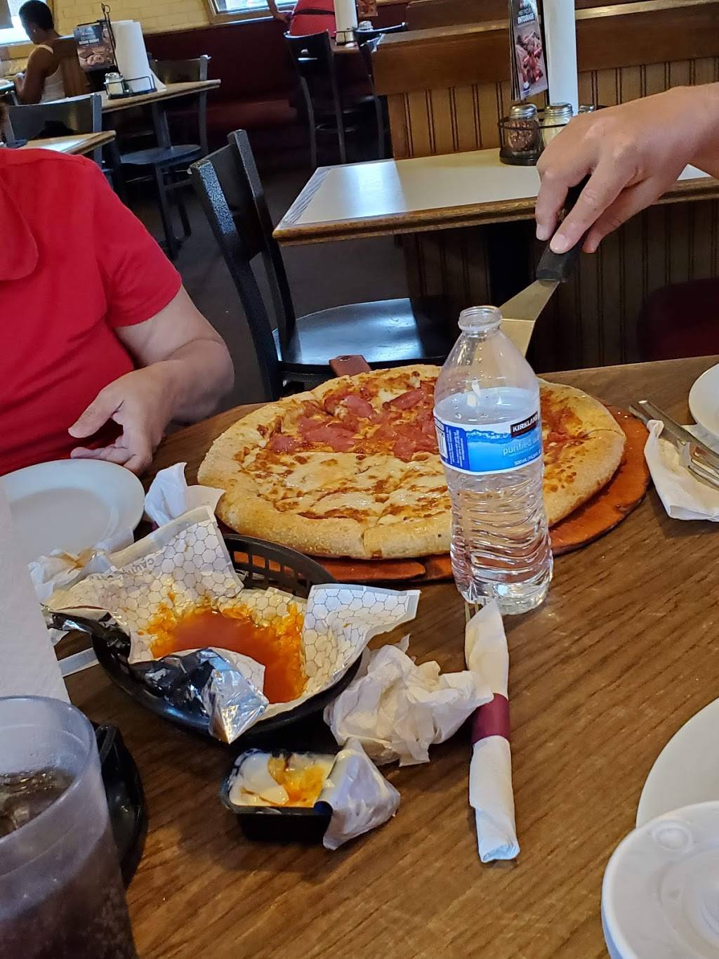 Pizza Hut | meal takeaway | 7721 Niagara Falls Blvd, Niagara Falls, NY 14304, USA | 7162834629 OR +1 716-283-4629