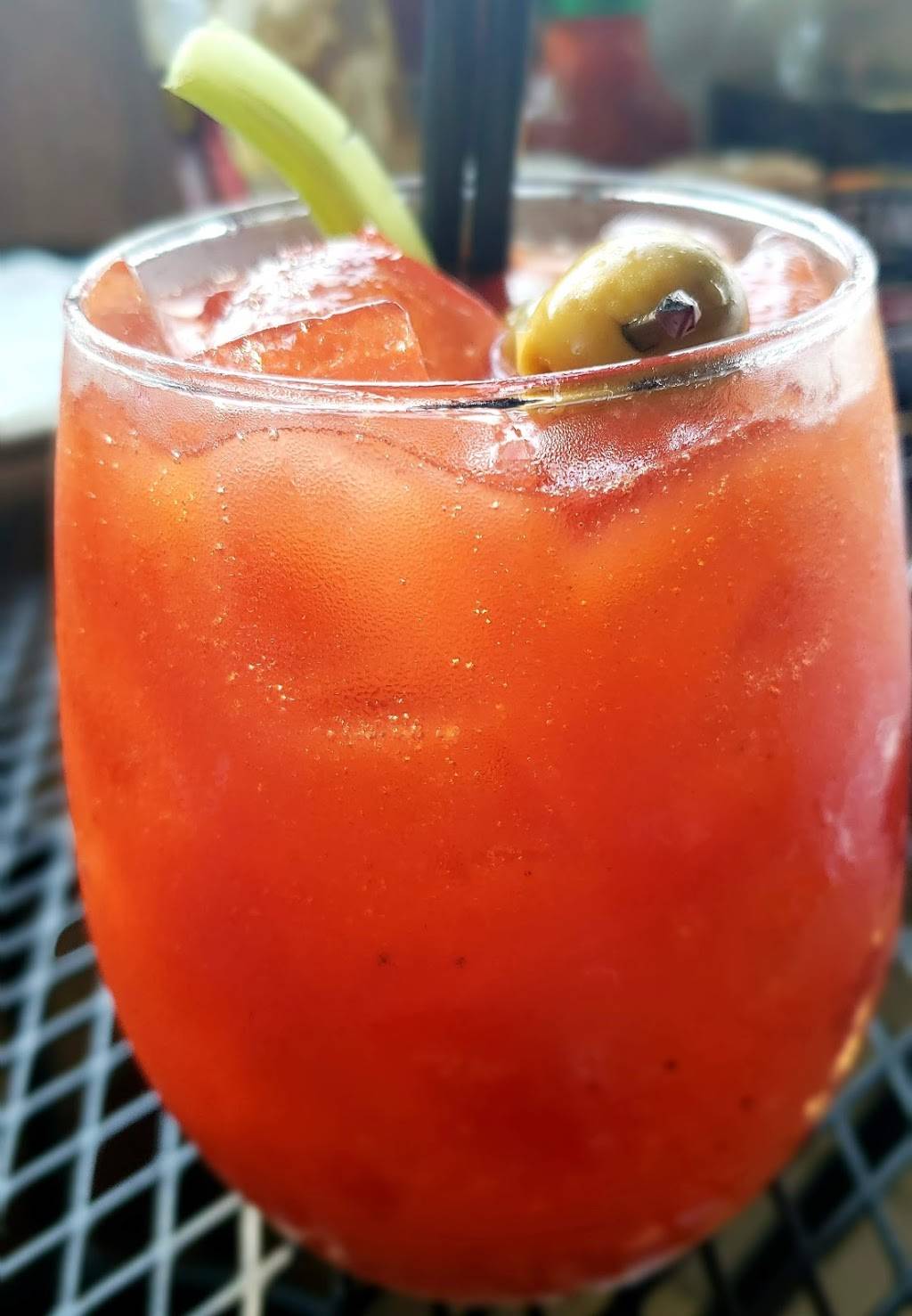 South Shore Bar & Grill | restaurant | 225 Ellis St, Staten Island, NY 10307, USA | 7182272258 OR +1 718-227-2258