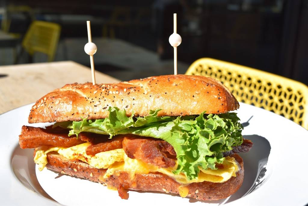 SMW INSPIRED at ARRIVE Hotel Palm Springs | restaurant | 1551 N Palm Canyon Dr, Palm Springs, CA 92262, USA | 7604094947 OR +1 760-409-4947