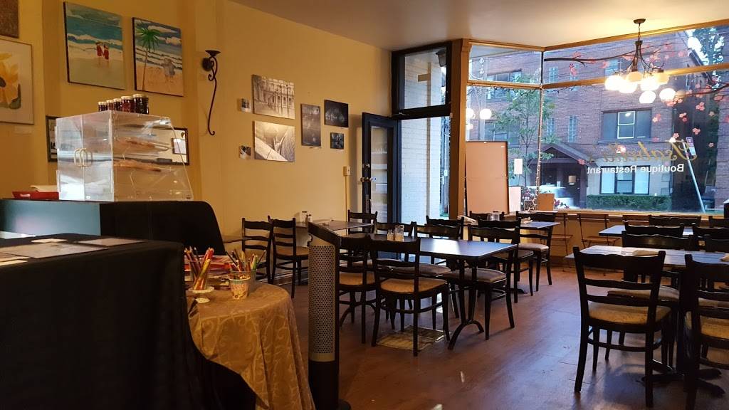 Isabellas Boutique Restaurant | restaurant | 2066 Queen St E, Toronto, ON M4E 1C9, Canada | 4166995050 OR +1 416-699-5050