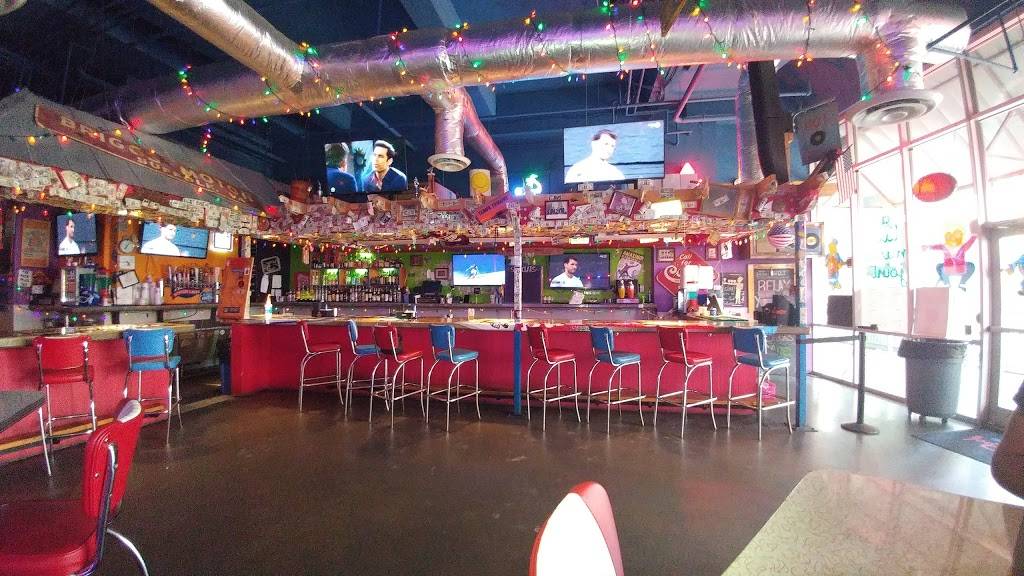 Tin Roof | restaurant | 210 E Trade St Suite 286, Charlotte, NC 28202, USA | 7049101330 OR +1 704-910-1330