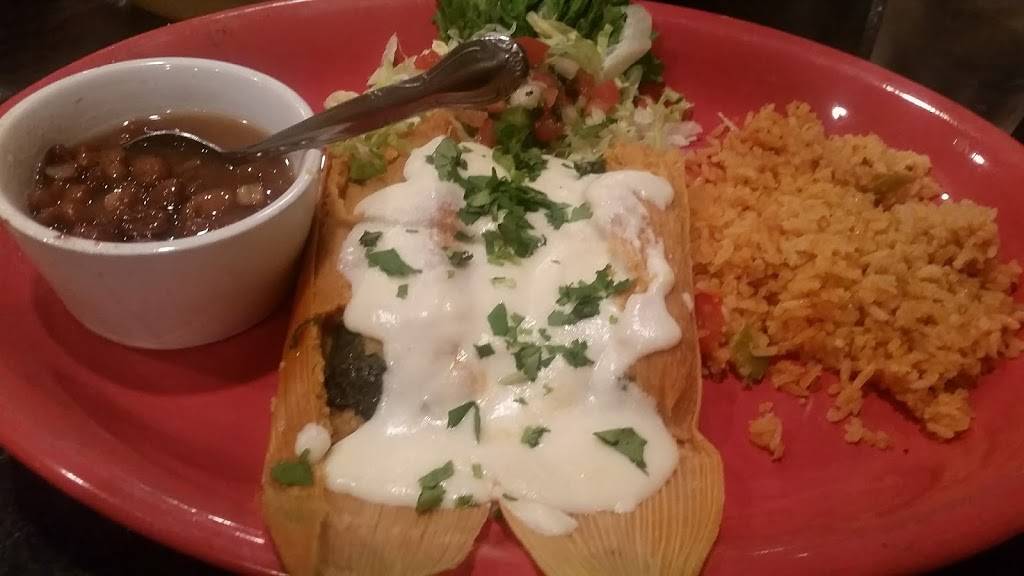 Casa Ramos | restaurant | 837 SW Fairlawn Rd, Topeka, KS 66606, USA | 7852156210 OR +1 785-215-6210