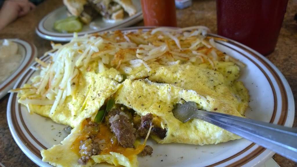 Holiday Grill Coney Island | restaurant | 22926 Michigan Ave, Dearborn, MI 48124, USA | 3137249979 OR +1 313-724-9979