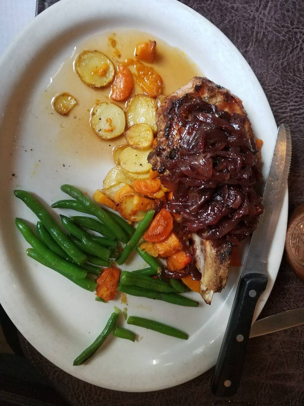 McEwens | restaurant | 120 Monroe Ave, Memphis, TN 38103, USA | 9015277085 OR +1 901-527-7085