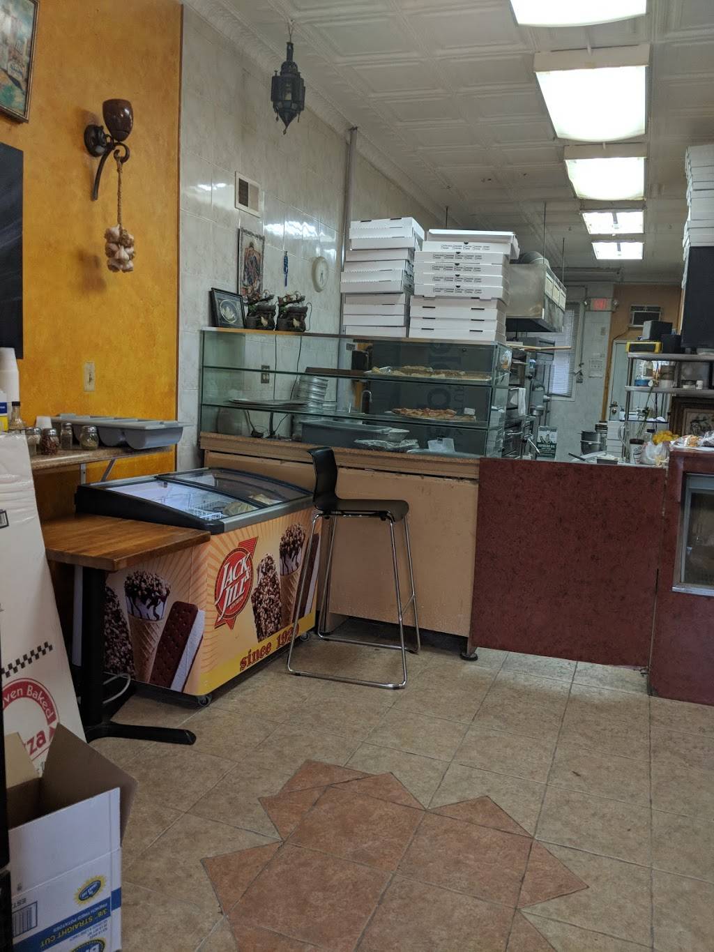 Benjys Kosher Pizza | restaurant | 12-46 River Rd, Fair Lawn, NJ 07410, USA | 2017736195 OR +1 201-773-6195