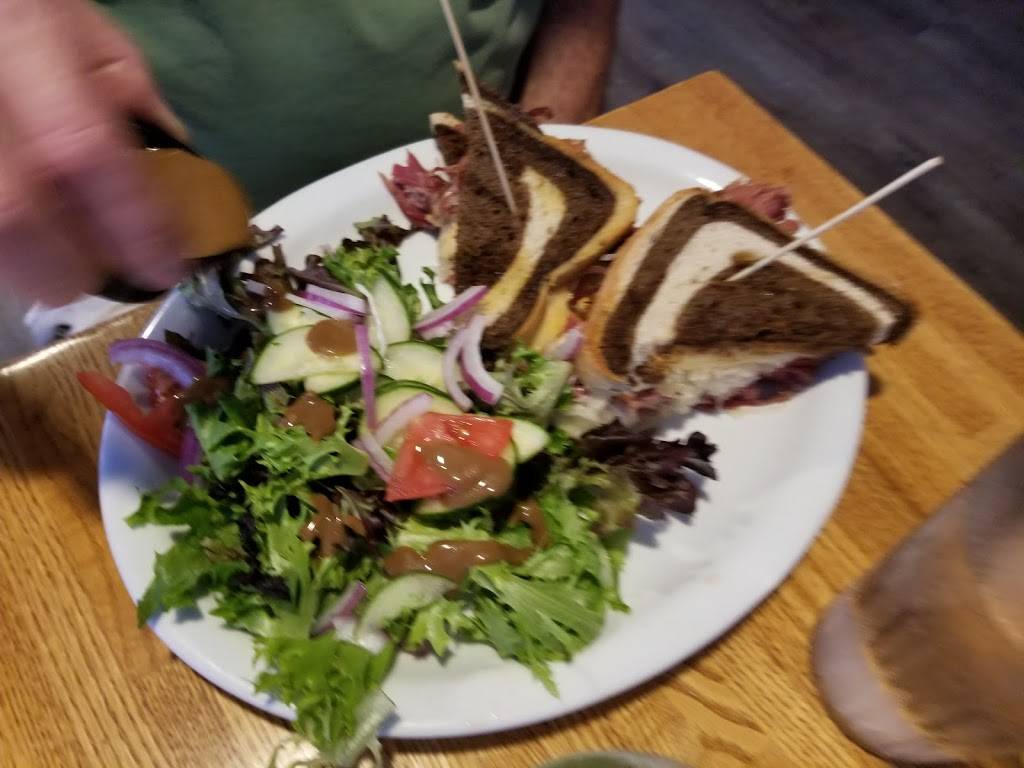 Boatyard Pub | restaurant | 1593 Spinnaker Dr, Ventura, CA 93001, USA | 8058500202 OR +1 805-850-0202