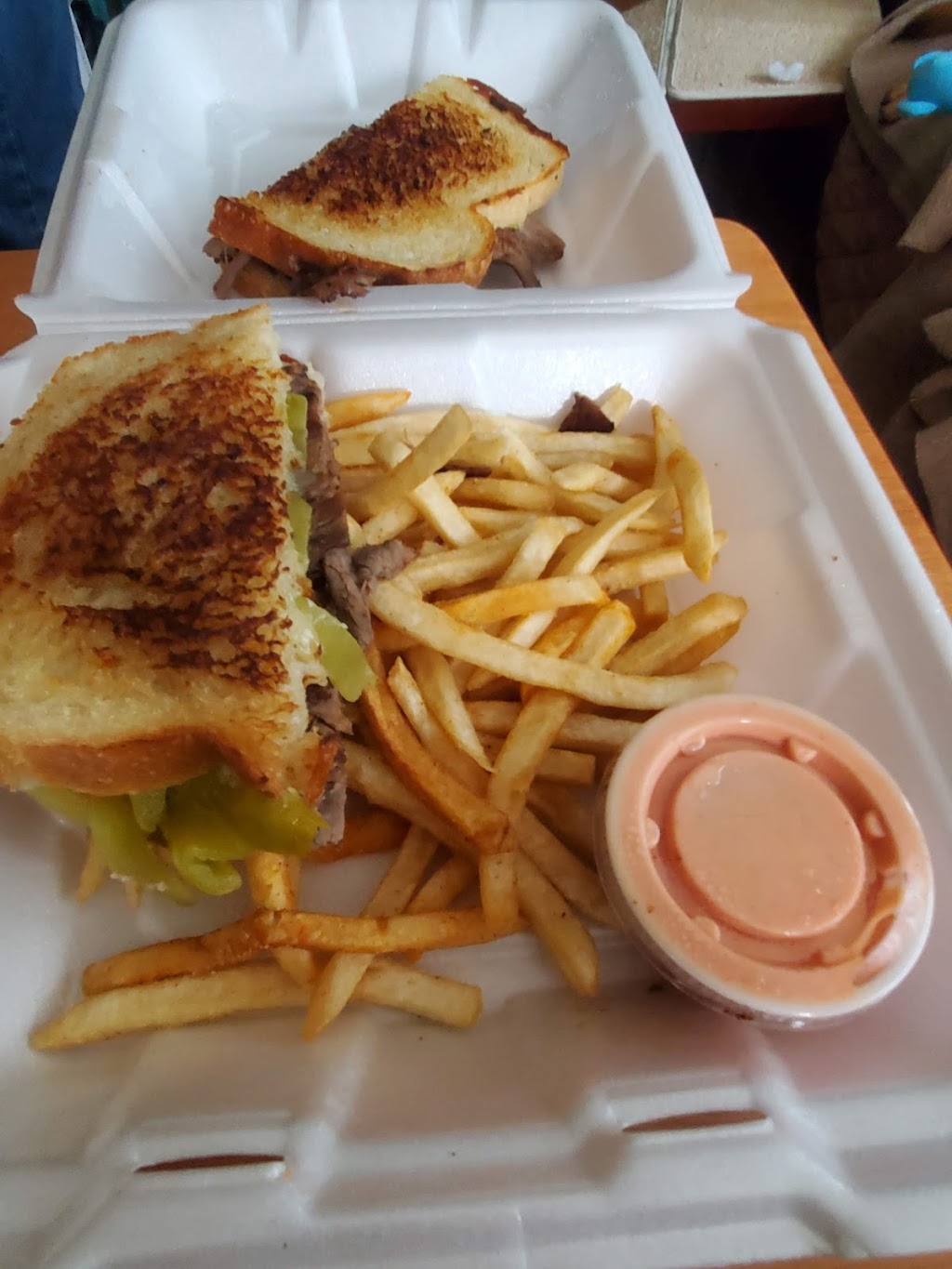 Sweet Tea Express | restaurant | 1830 W Main St, Medford, OR 97501, USA | 5417723159 OR +1 541-772-3159