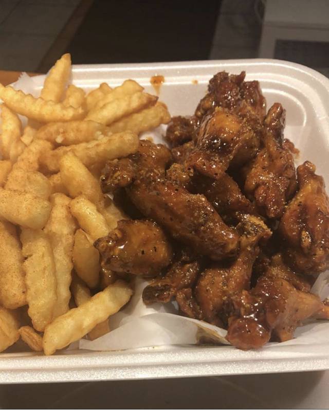 Grips Good Eats & Sweets | restaurant | 1747 Metropolitan Pkwy SW, Atlanta, GA 30315, USA | 4042545618 OR +1 404-254-5618