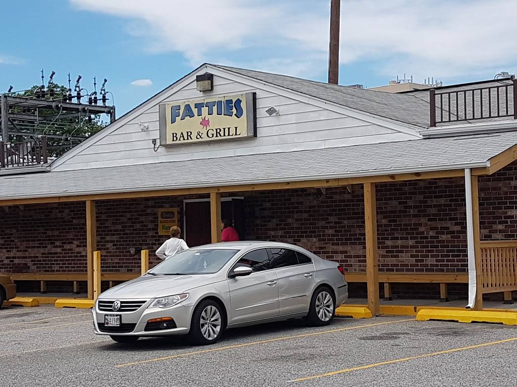 Fatties Bar & Grill | restaurant | 1030 Old Eastern Ave, Essex, MD 21221, USA | 4106869111 OR +1 410-686-9111