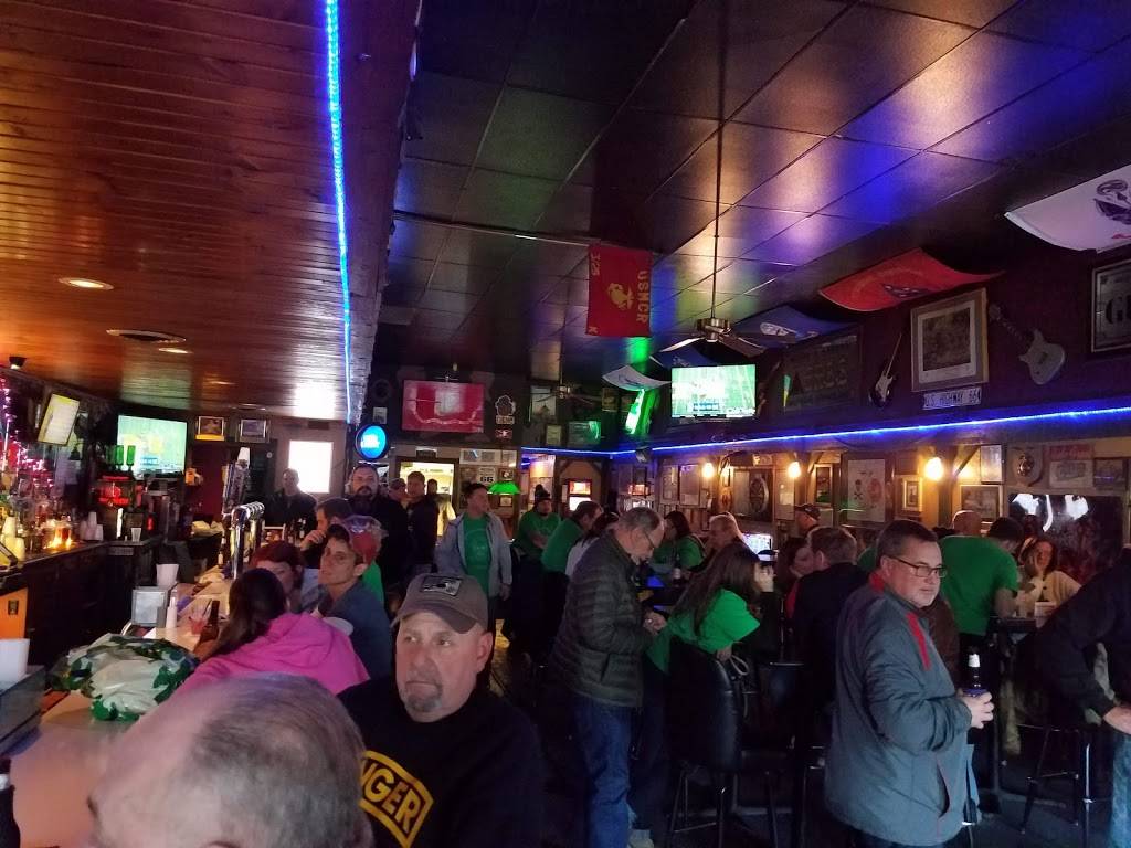 Smedleys Bar & Grill | restaurant | 17004 Lorain Ave, Cleveland, OH 44111, USA | 2169410124 OR +1 216-941-0124