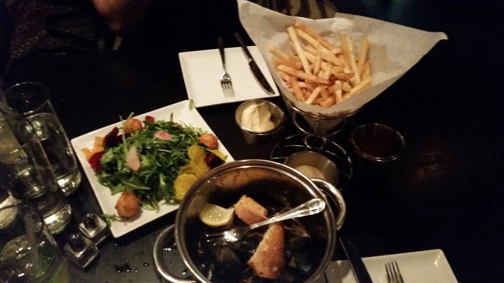 Park 143 Bistro | restaurant | 143 Parkway Rd, Bronxville, NY 10708, USA | 9143375100 OR +1 914-337-5100