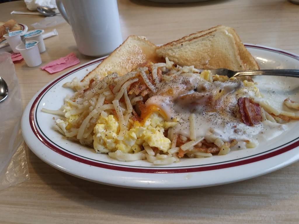 Huddle House | meal takeaway | 1800 S Main St, Farmville, VA 23901, USA | 4343323027 OR +1 434-332-3027