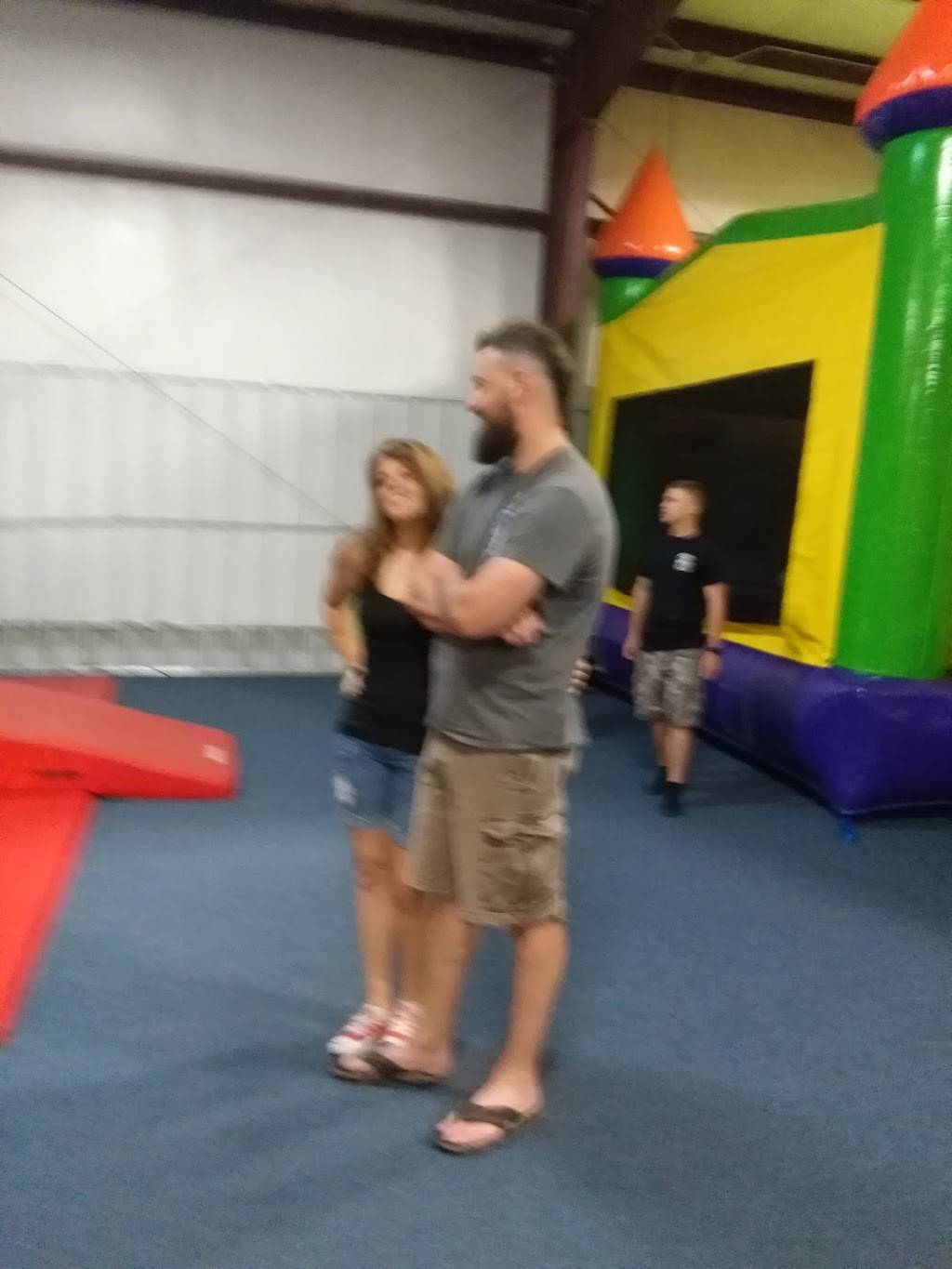 Hunt Brothers Pizza | restaurant | 5504 Wheeler Ave, Fort Smith, AR 72901, USA | 4792263400 OR +1 479-226-3400