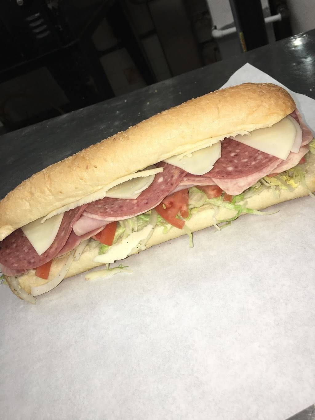 Happys Fish and Chicken | restaurant | 1951 W Garfield Blvd, Chicago, IL 60636, USA | 7734344200 OR +1 773-434-4200