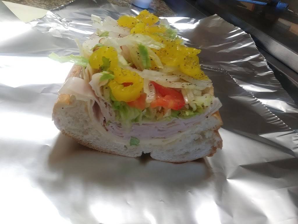 Vitos New York Pizza & Restaurant | restaurant | 3563 Schuylkill Rd, Spring City, PA 19475, USA | 6109488290 OR +1 610-948-8290