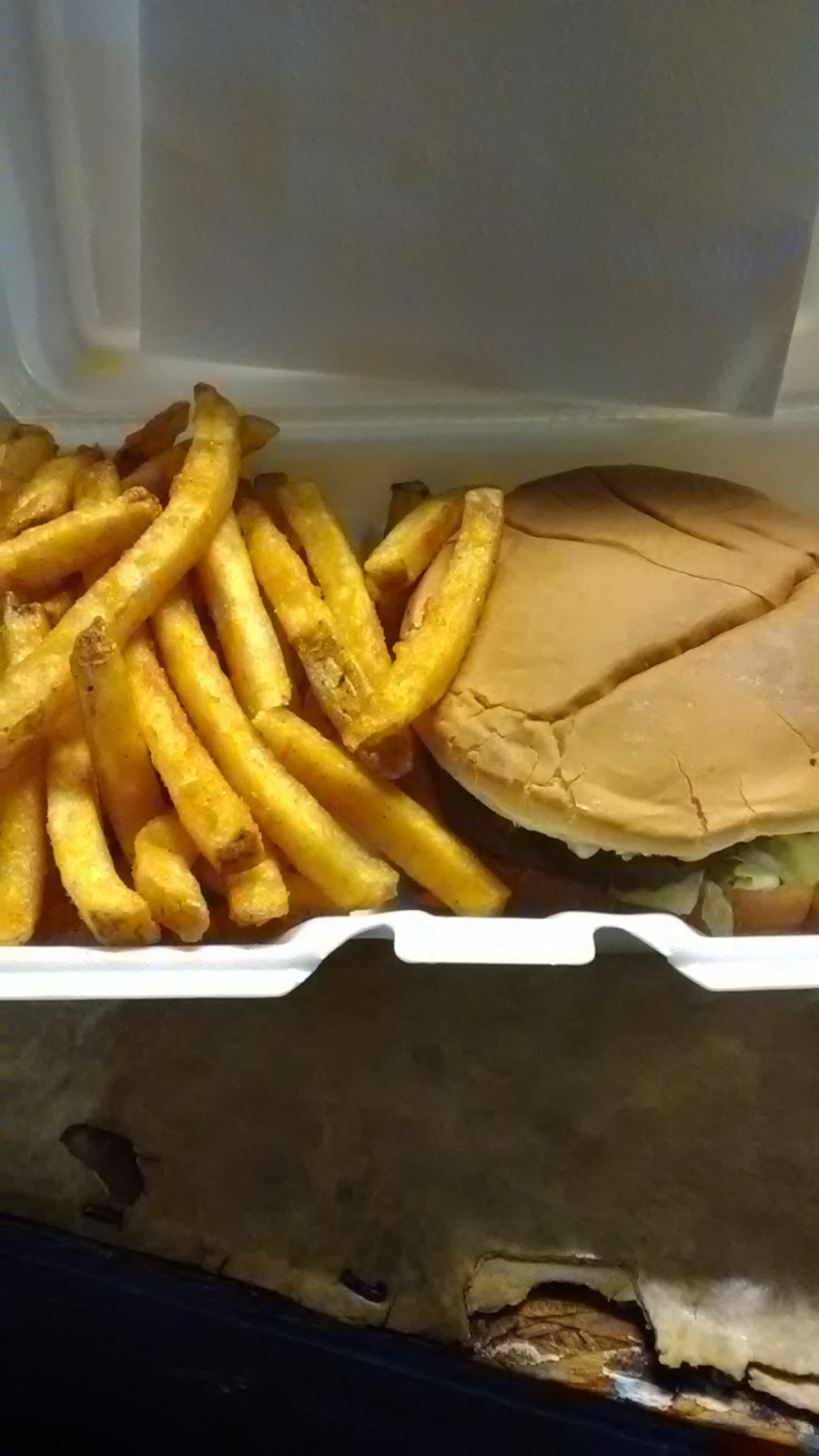 Westside | restaurant | 300 W Gibbs St, Greenwood, MS 38930, USA | 6624553300 OR +1 662-455-3300