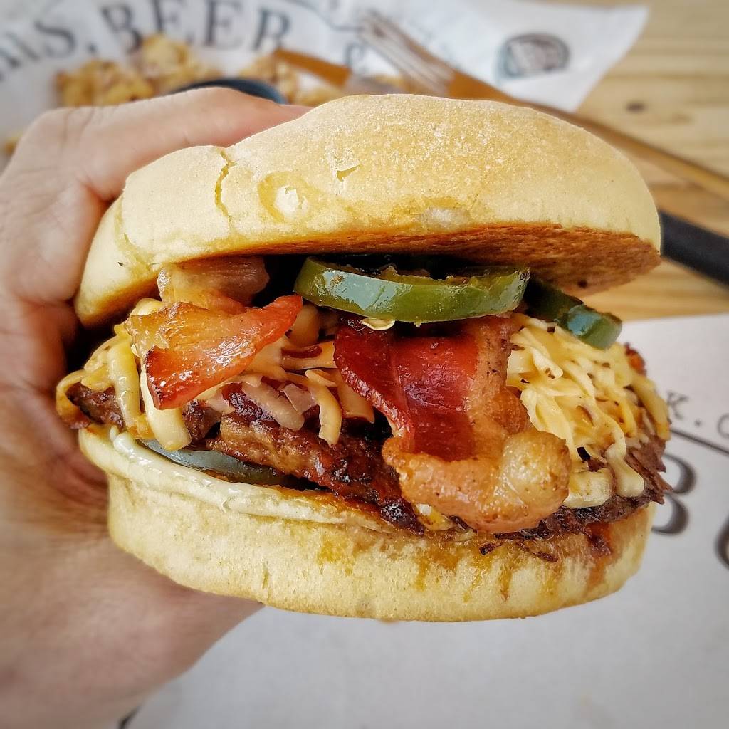 S&B’s Burger Joint | restaurant | 6801 SW 3rd St, Oklahoma City, OK 73127, USA | 4057927428 OR +1 405-792-7428