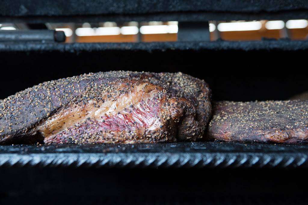 Jacks BBQ - Columbia Tower | restaurant | 701 5th Ave #112a, Seattle, WA 98104, USA | 2064674038 OR +1 206-467-4038