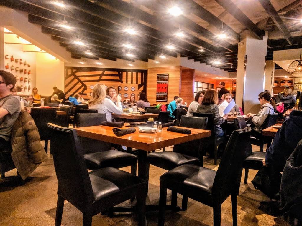 Cantina Laredo | restaurant | 300 West Market, Bloomington, MN 55425, USA | 9524068311 OR +1 952-406-8311