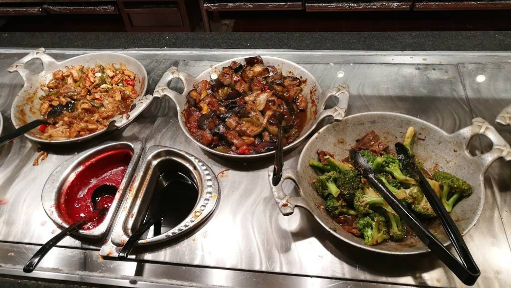 Feast Buffet | restaurant | 2101 Texas Star Ln, Las Vegas, NV 89032, USA | 7022887843 OR +1 702-288-7843