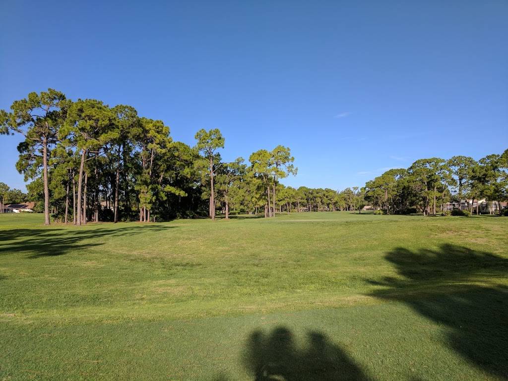 Palmetto-Pine Country Club | restaurant | 1940 SW 9th Ct, Cape Coral, FL 33991, USA | 2395742141 OR +1 239-574-2141