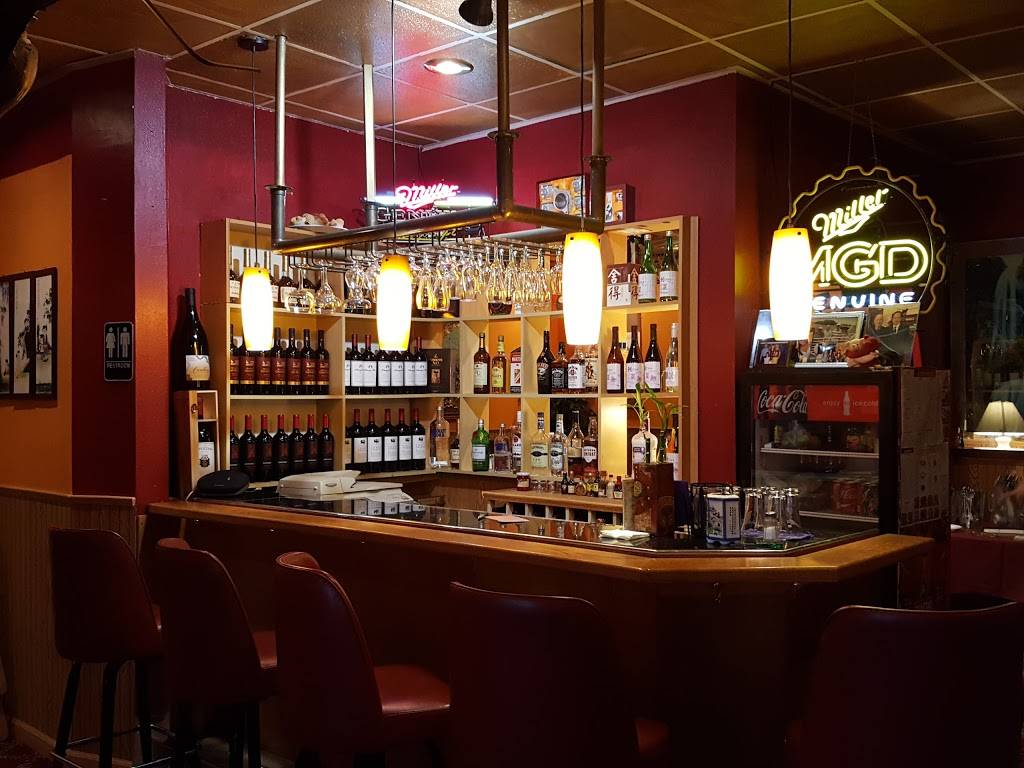 China Dragon Chinese Restaurant | restaurant | 5121, 15820 W National Ave, New Berlin, WI 53151, USA | 2627808839 OR +1 262-780-8839