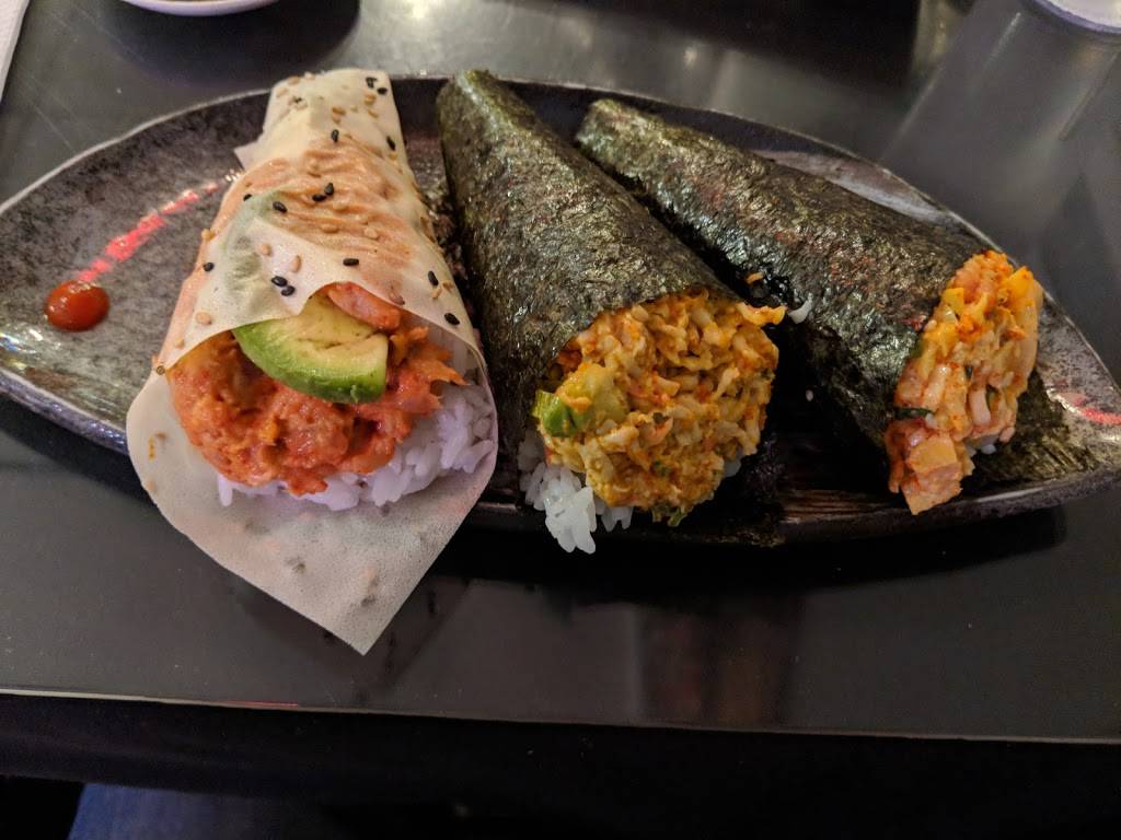 Yagumo Sushi | restaurant | 14554 Vanowen St, Van Nuys, CA 91405, USA | 8187879383 OR +1 818-787-9383