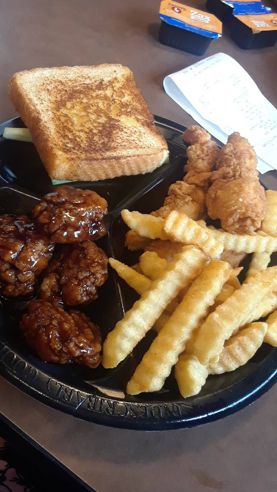 Zaxbys Chicken Fingers & Buffalo Wings | restaurant | 8419 Dorchester Rd, North Charleston, SC 29420, USA | 8437673637 OR +1 843-767-3637