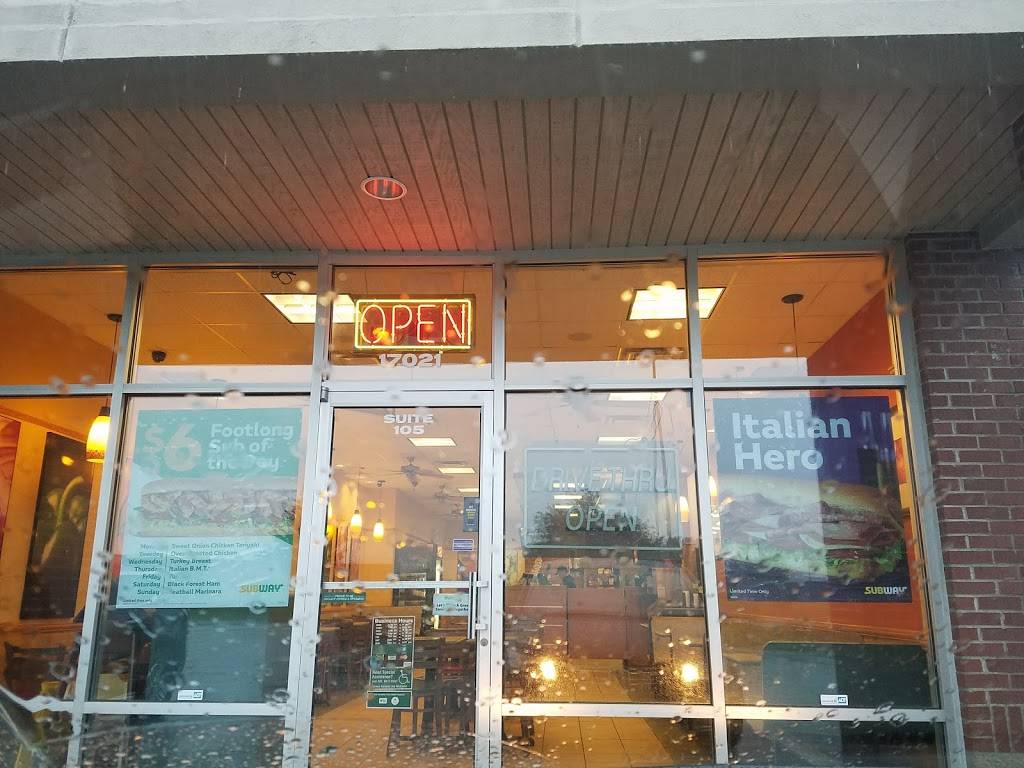 Subway | restaurant | 17021 Clover Rd #105, Noblesville, IN 46060, USA | 3177733315 OR +1 317-773-3315