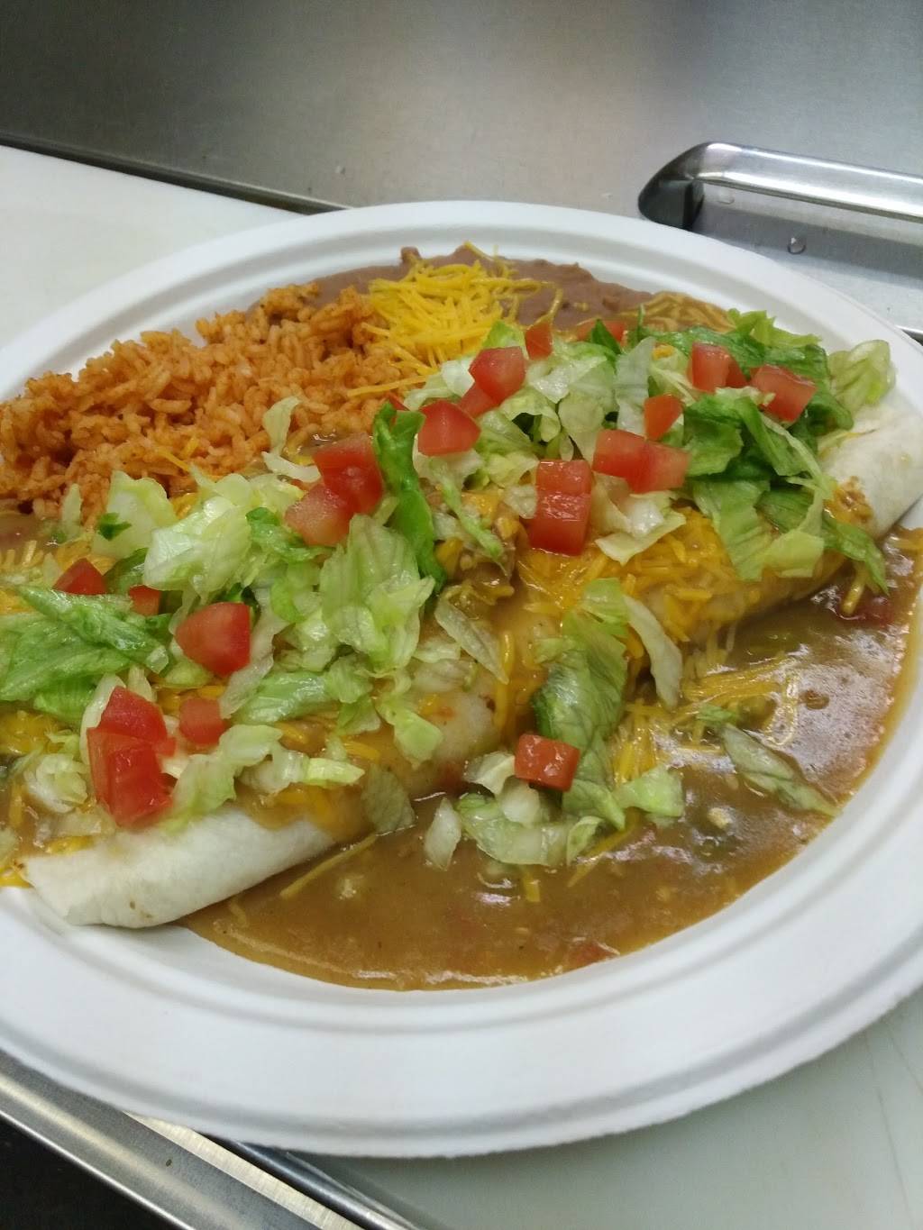 Chicos Mexican Food | restaurant | 12920 Lowell Blvd b, Broomfield, CO 80020, USA | 3034690553 OR +1 303-469-0553