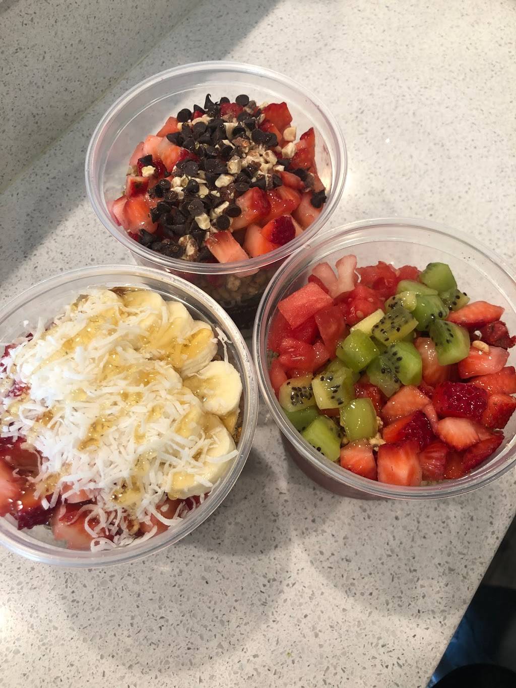 Bowlology | restaurant | 731 Campus Dr, El Segundo, CA 90245, USA | 3106163393 OR +1 310-616-3393