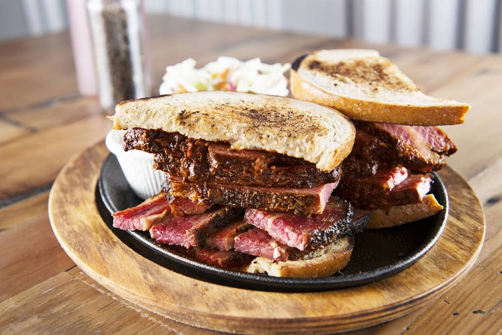 JT Straws Pizza & Barbeque | restaurant | 124 Lincoln Ave, Hawthorne, NJ 07506, USA | 9736366626 OR +1 973-636-6626