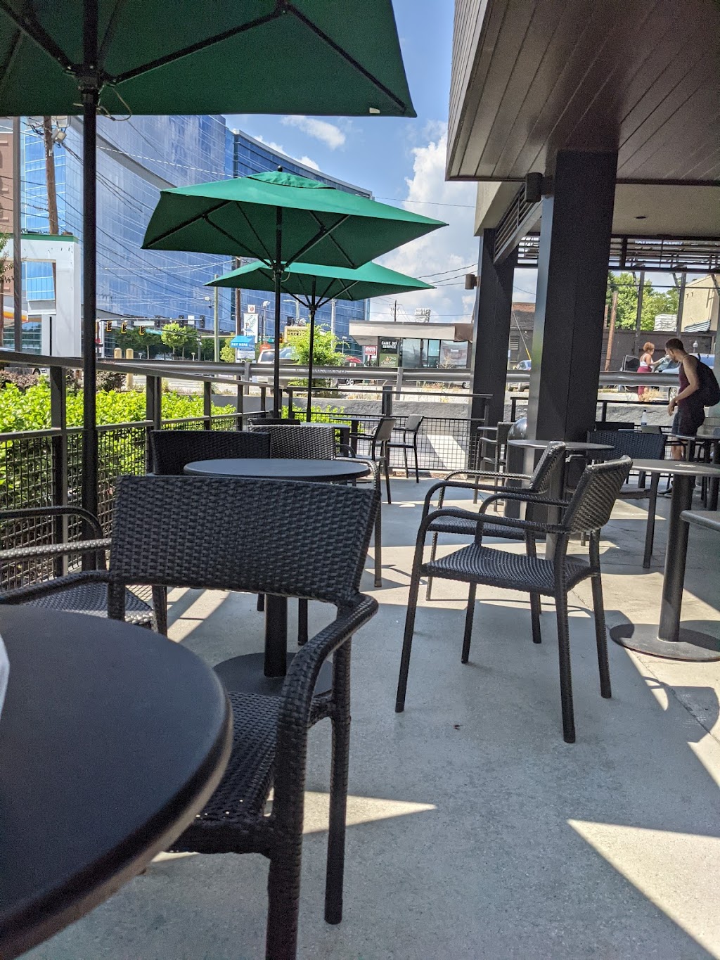 Starbucks | cafe | 1861 Peachtree Rd, Atlanta, GA 30309, USA | 4705329932 OR +1 470-532-9932