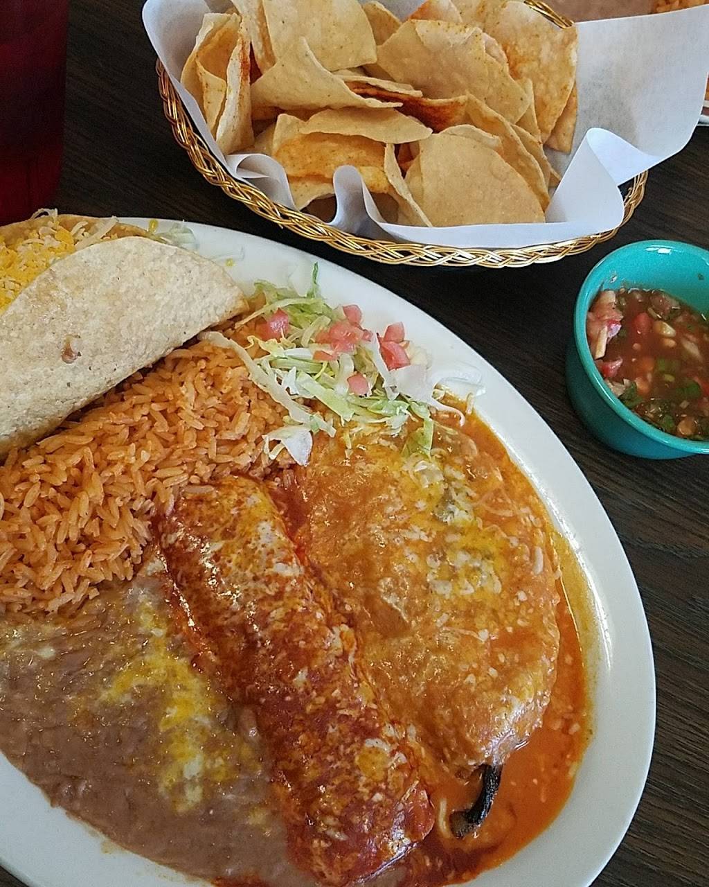 Valentins Mexican Food | restaurant | 3761 N Hughes Ave, Fresno, CA 93705, USA | 5592265026 OR +1 559-226-5026
